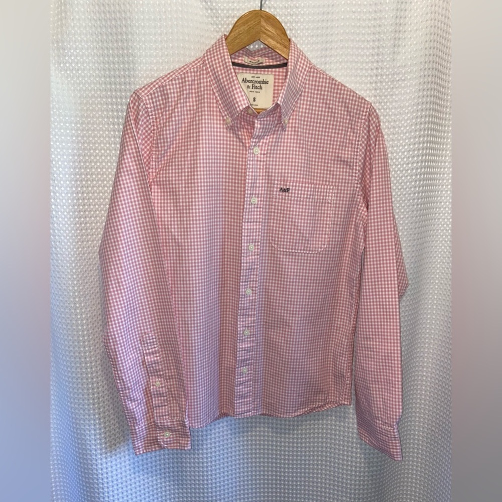 2/40$ ABERCROMBIE&FITCH pink gingham muscle buttoned shirt size small